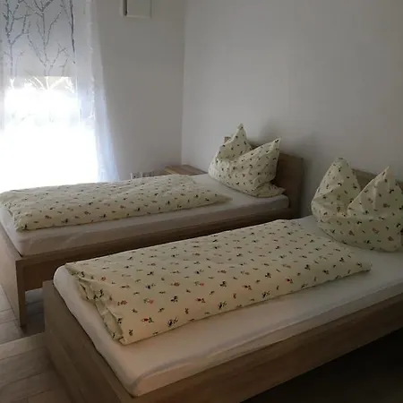 Haus Yasmin * Кресброн